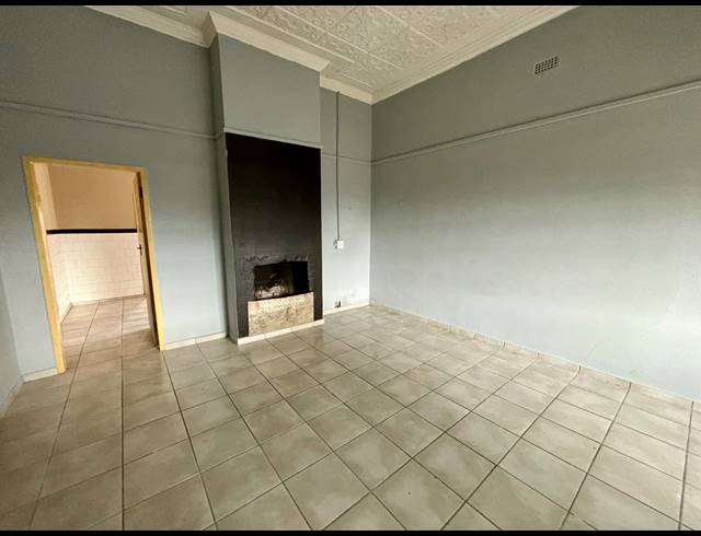 3 BEDROOM HOUSE FOR SALE IN FOREST HILL